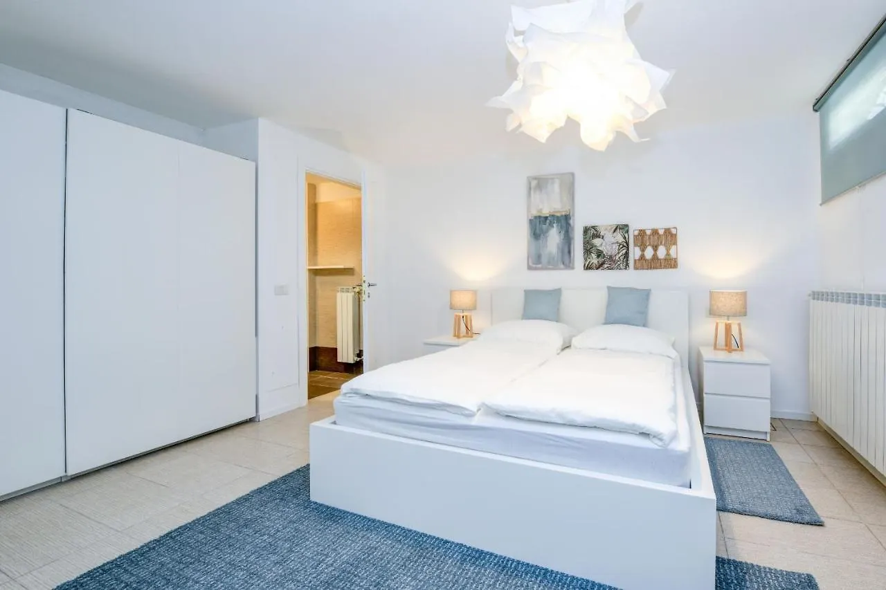 Casa Dolce Vita Toscolano Maderno 0*,